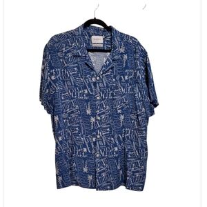 Men's Blue and White Casual Button Down Shirt